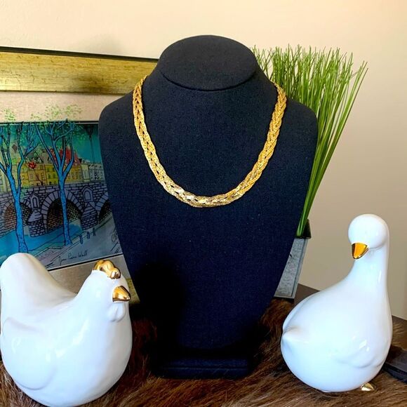 Jewelry - Vintage Gold Tone Chain Four Strand Woven Necklace